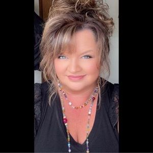 Meet your Posher, Pam